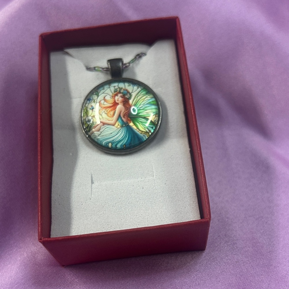 Fantasy Fairy 1 inch Pendant Necklace in Teal and Green - Unbranded